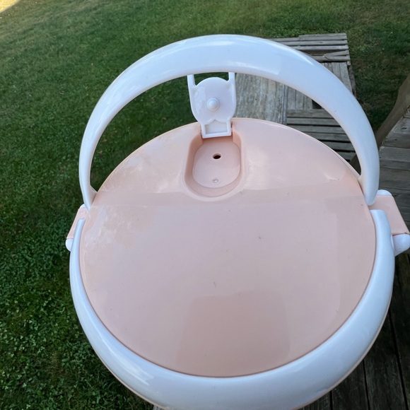 4 Layer portable lunchbox. - Picture 6 of 9